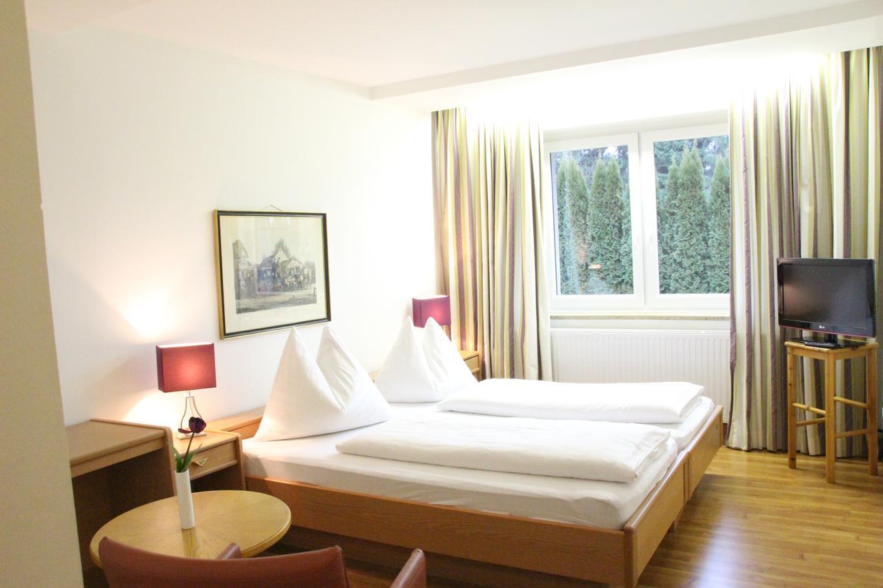 Hotel Alhartinger Hof Leonding Rom bilde